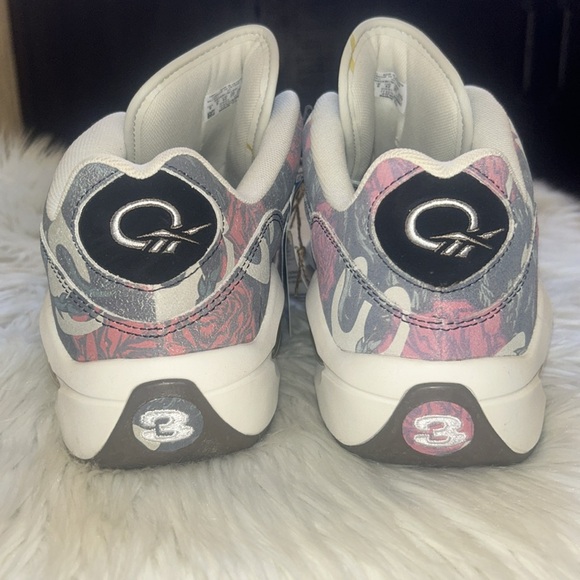❓Reebok Question ❓ - Picture 5 of 12
